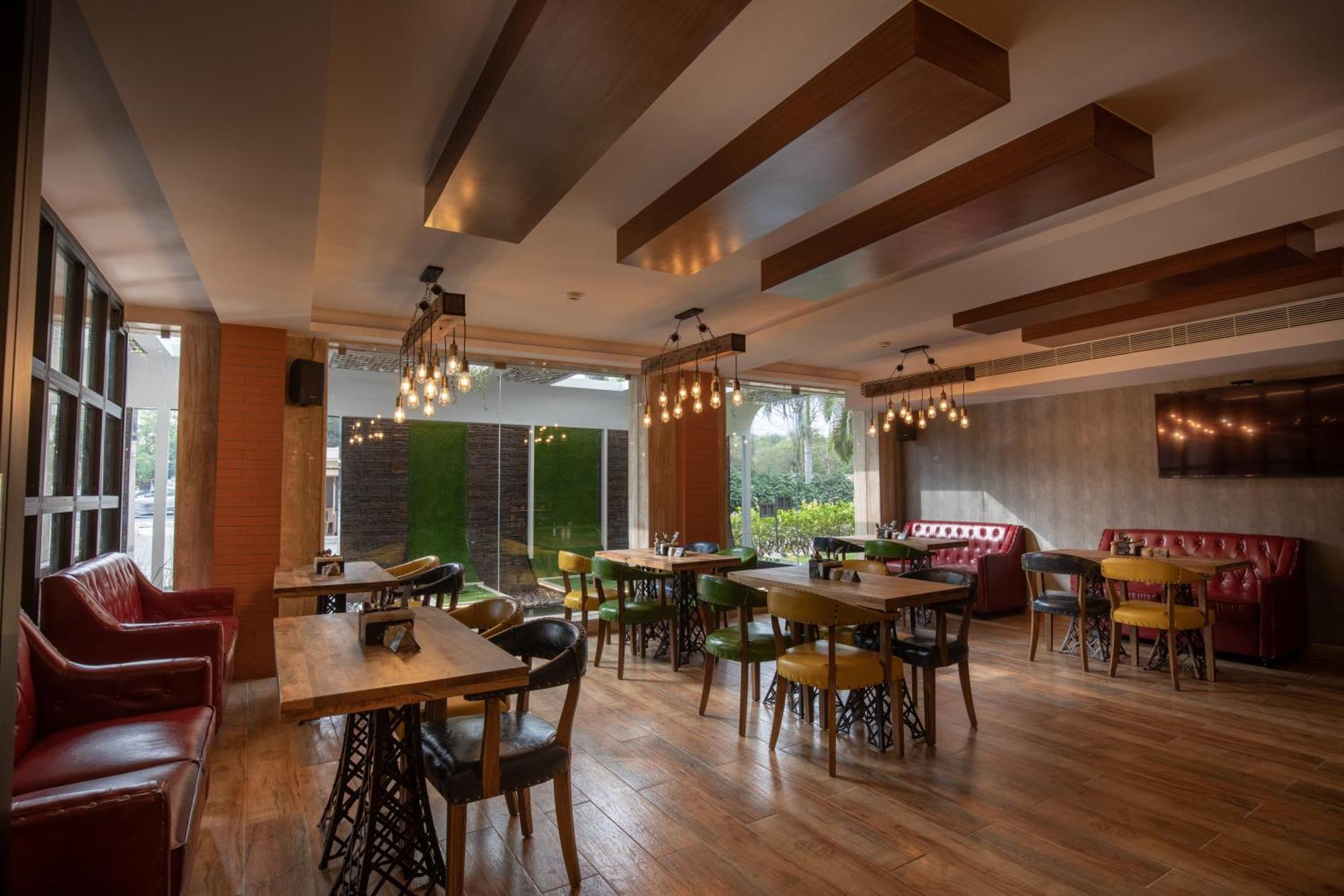 Jenneys Residency Hotel Coimbatore Exterior photo