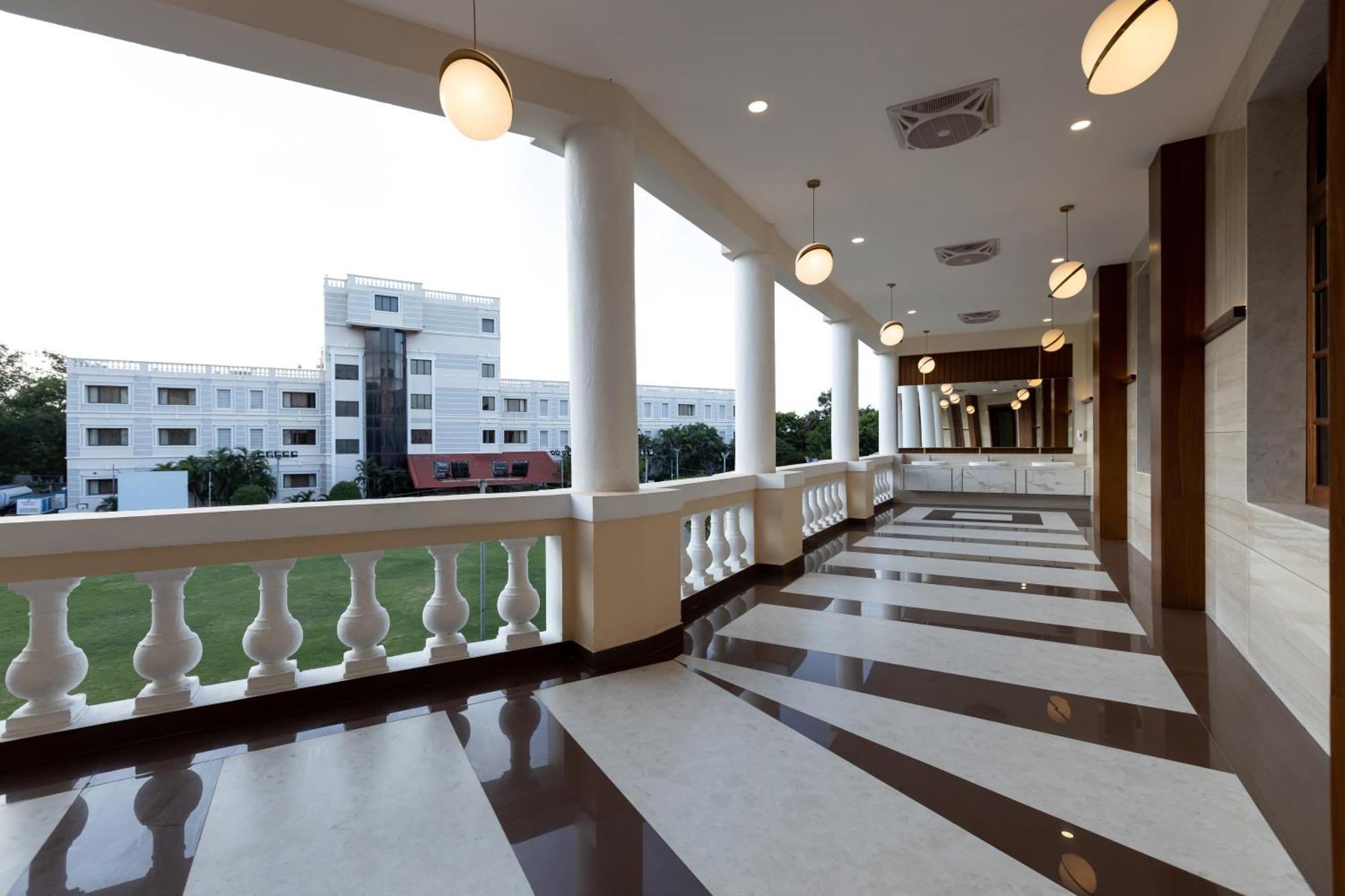 Jenneys Residency Hotel Coimbatore Exterior photo